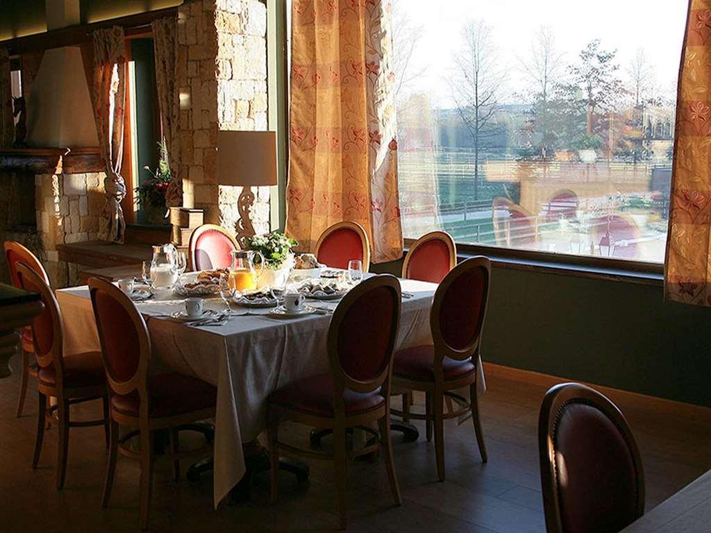 Agriturismo Il Boschetto Ornago Restoran fotoğraf