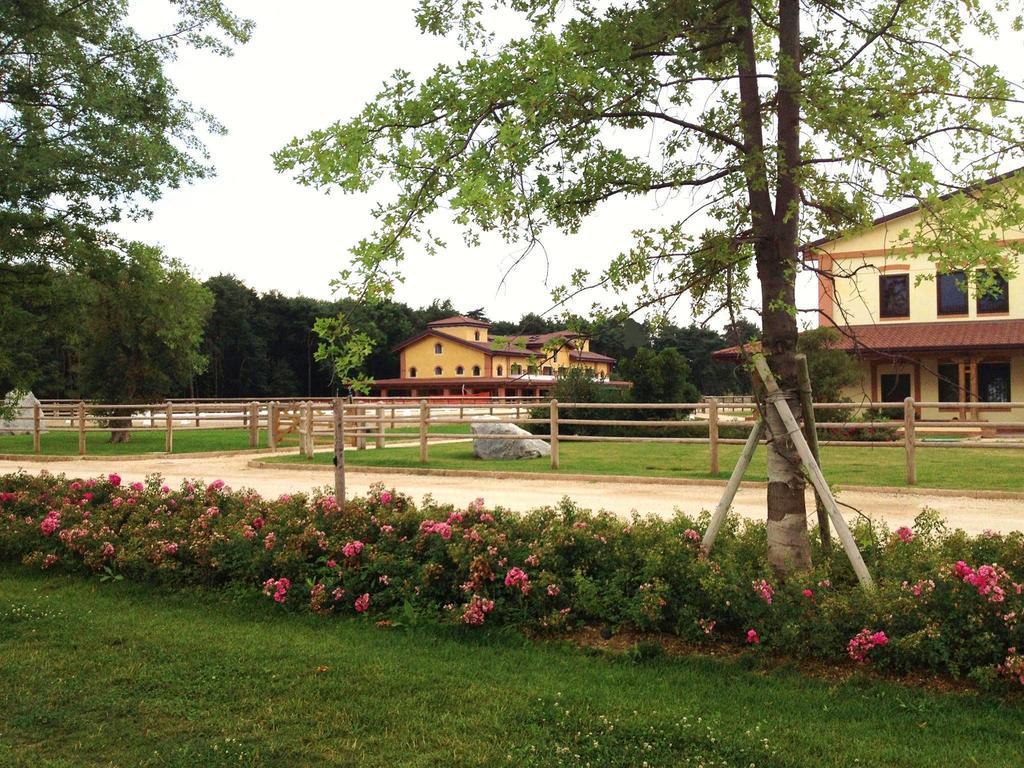 Agriturismo Il Boschetto Ornago Dış mekan fotoğraf